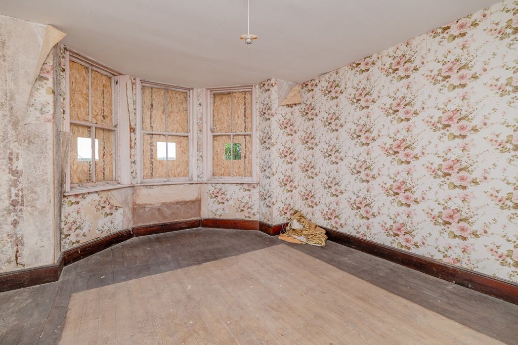 Property photo 3 of 20 Picture No. 03
