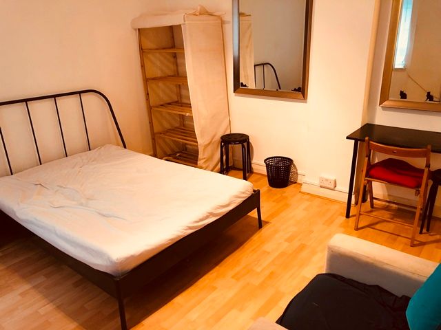 Property photo 3 of 10