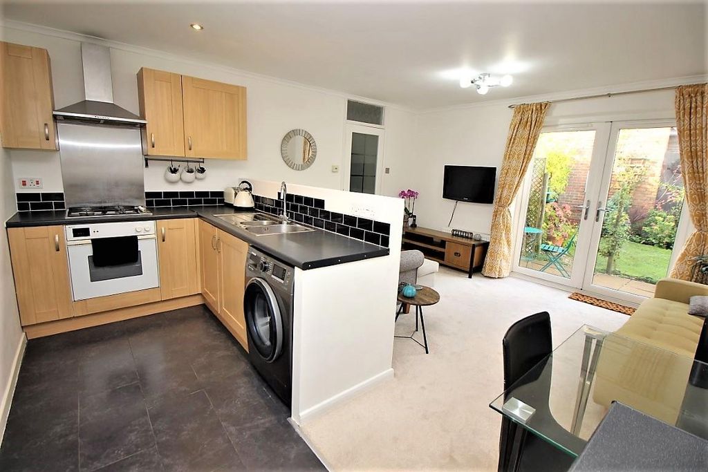 Property photo 3 of 11 Living Area