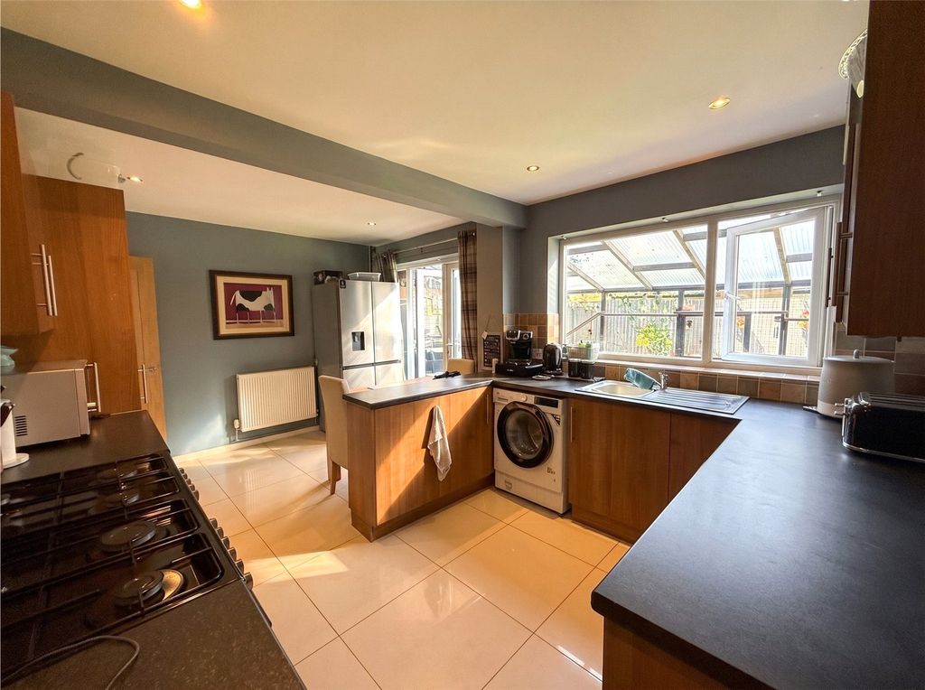 Property photo 3 of 13 Picture No. 29