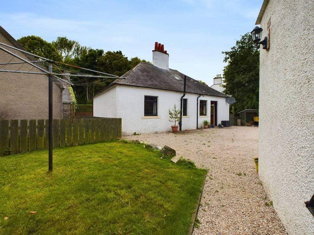 Property photo 1 of 30