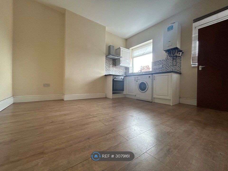 Property photo 1 of 4