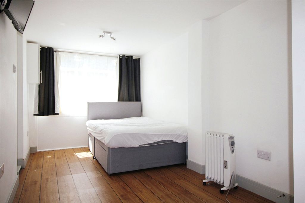 Property photo 2 of 5 Picture No. 03