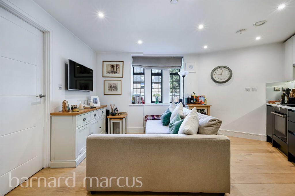 Property photo 2 of 7