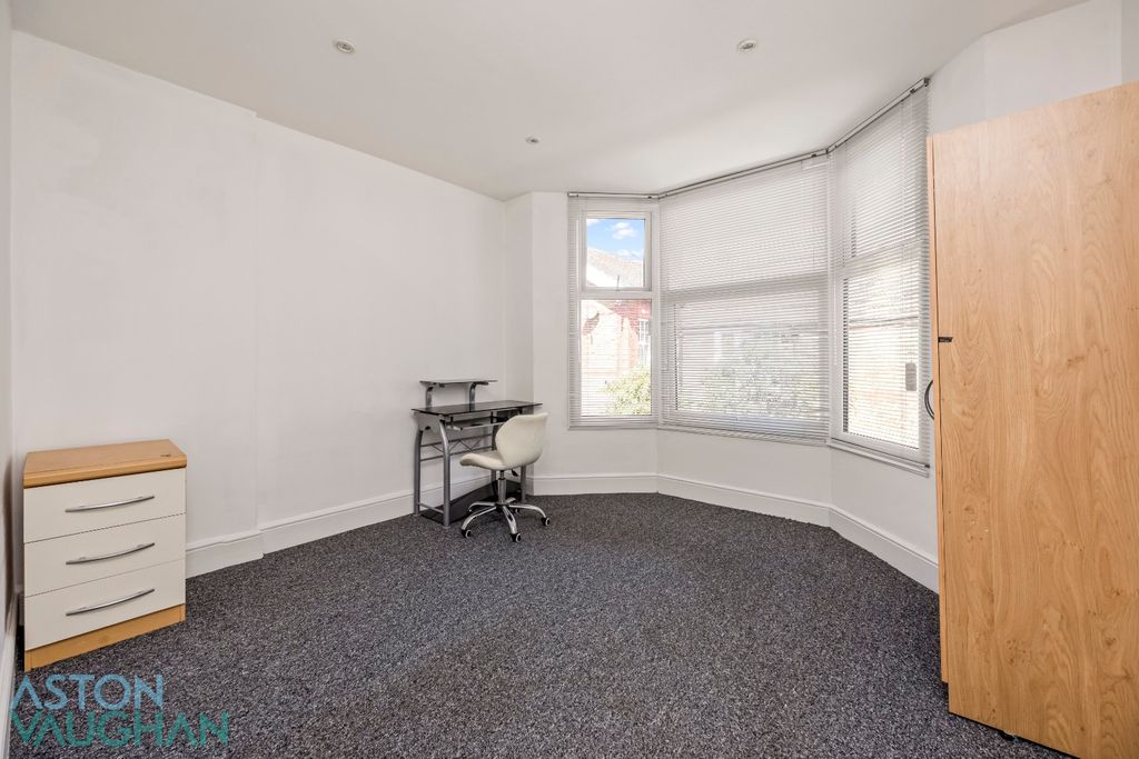 Additional image 9 of 6 bed terraced house to rentRugby Road, Worthing BN11