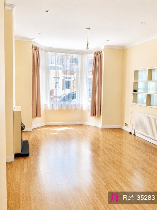 Property photo 3 of 18