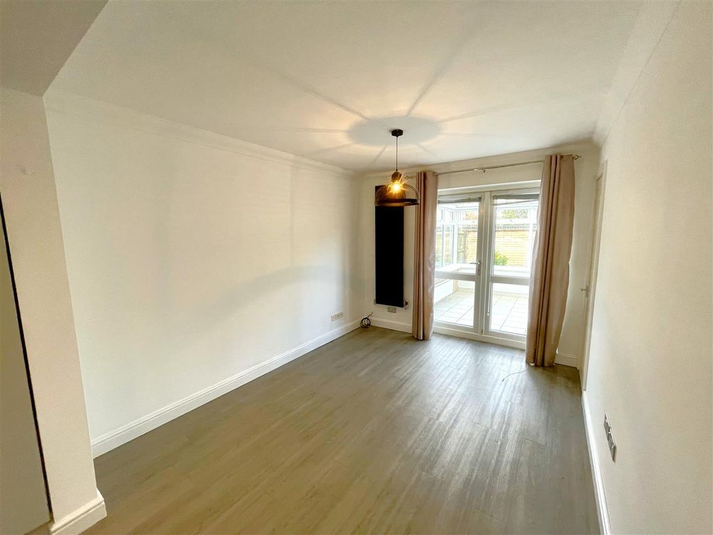 Property photo 3 of 14 Img_9208.Jpg