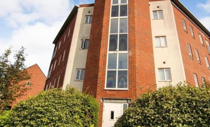 Property photo 1 of 9 Front Of Apartment