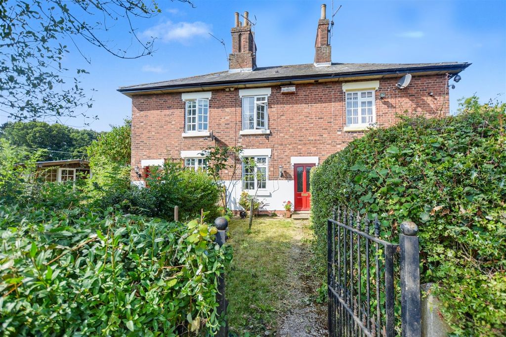 Property photo 1 of 38