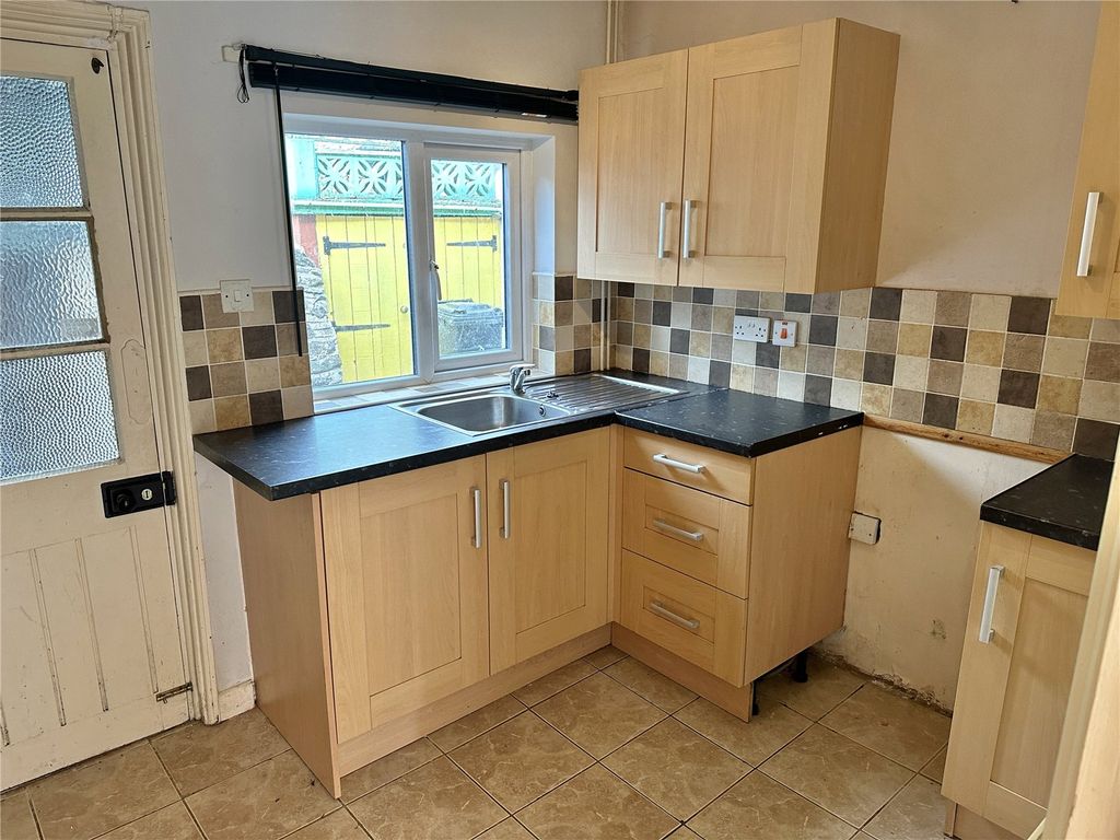 Property photo 3 of 7 Picture No. 09