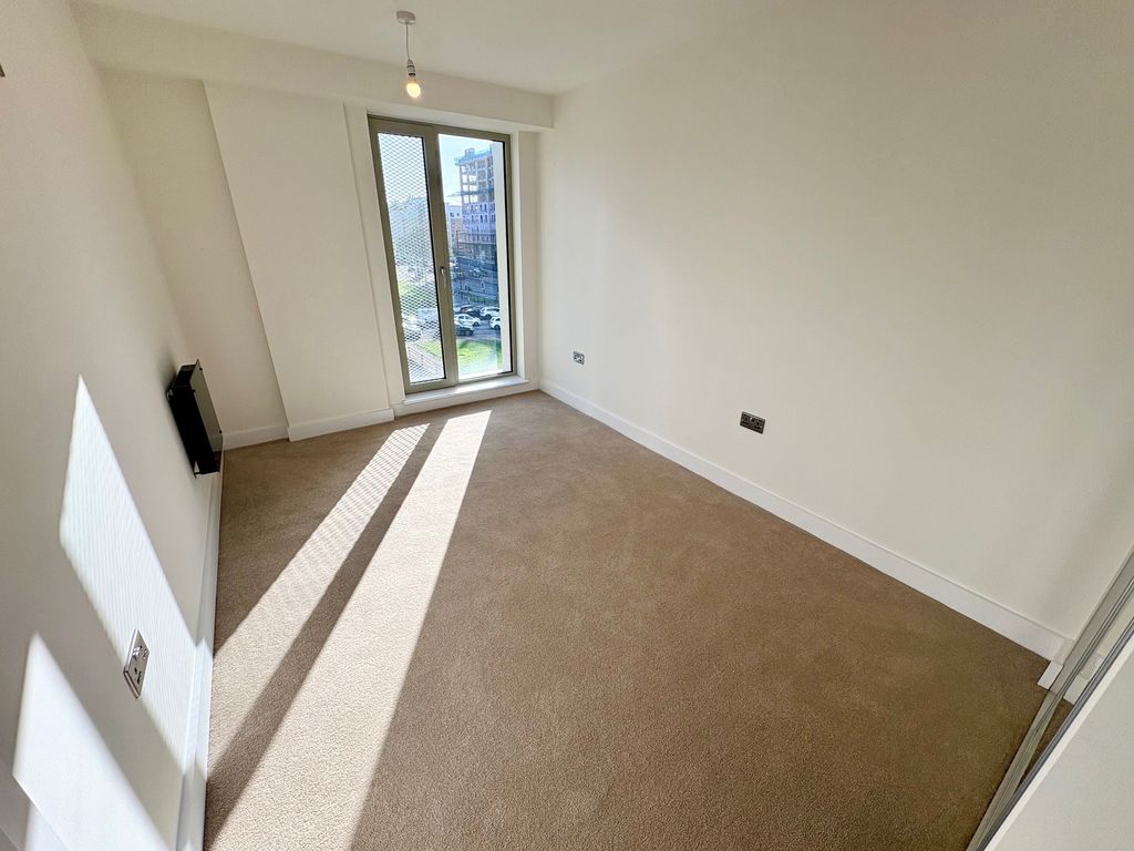 Property photo 3 of 5 Image