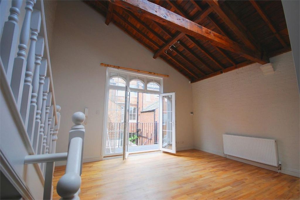 Property photo 2 of 11 2