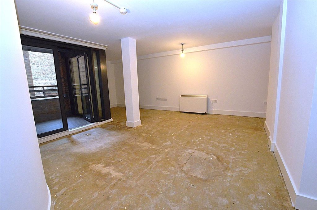 Property photo 2 of 10 Picture No. 06