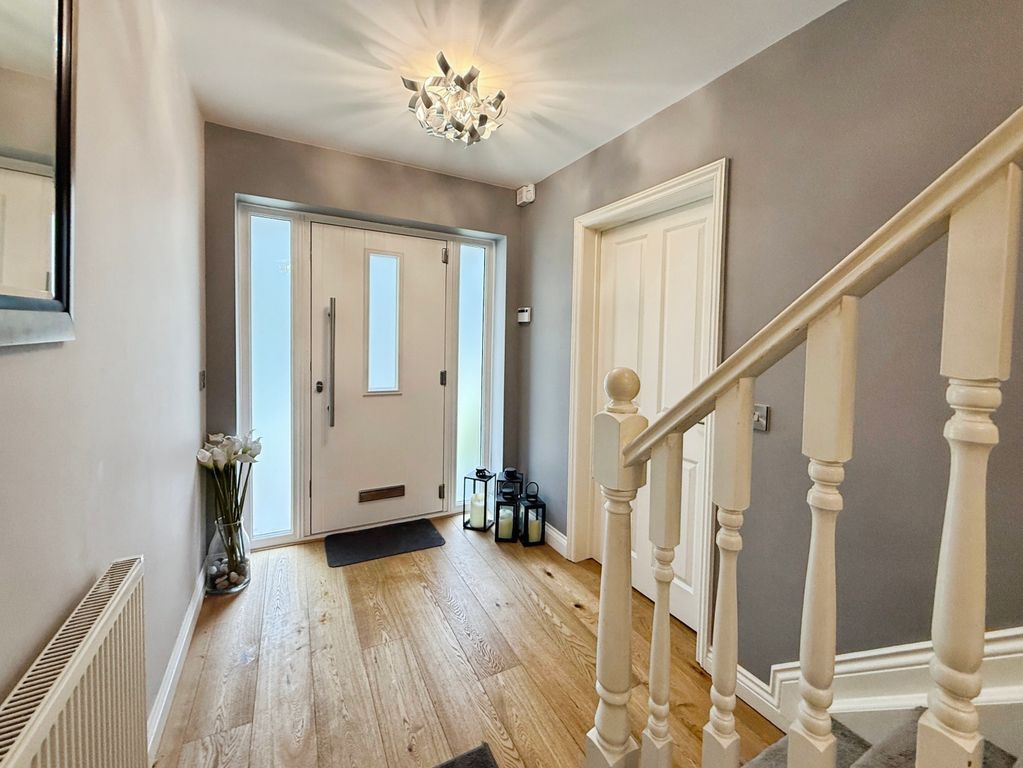 Property photo 2 of 22