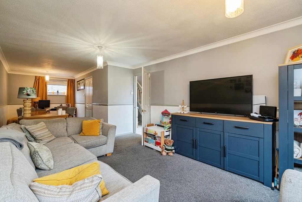 Property photo 3 of 20 Pbox-Img.Jpg