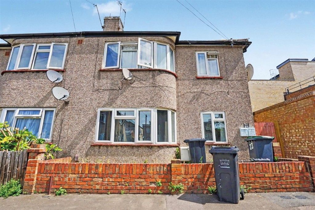 Property photo 1 of 5