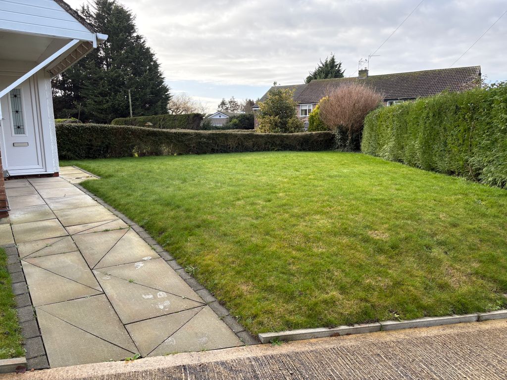 Property photo 2 of 20