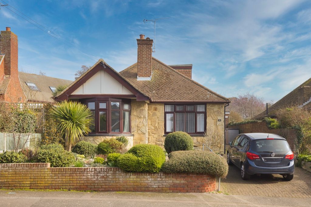 Property photo 1 of 18 Picture 1