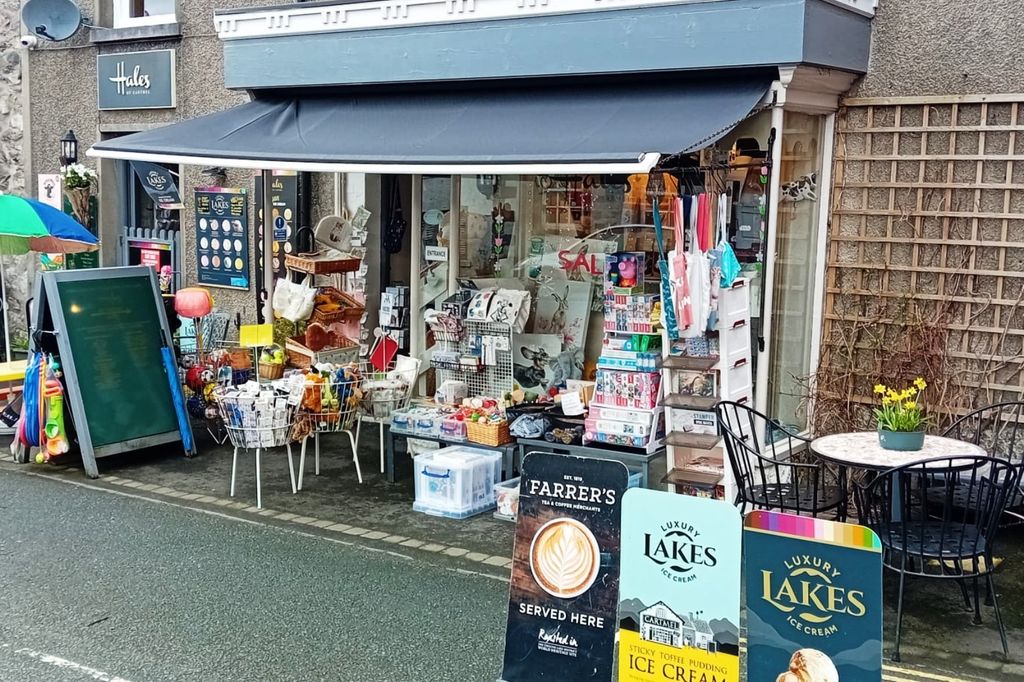 Property photo 1 of 7