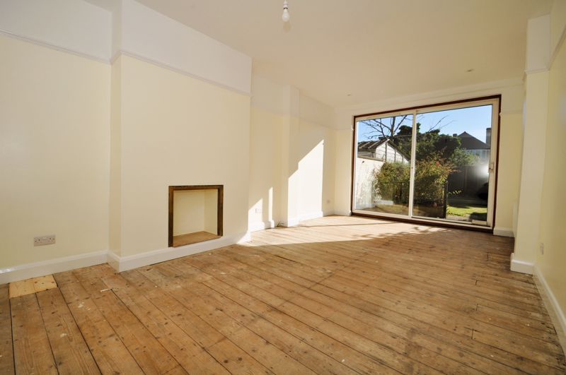 Property photo 2 of 10 Photo 16