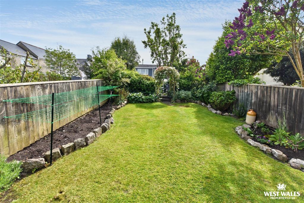 Additional image 24 of 4 bed terraced house for saleEast Back, Pembroke SA71