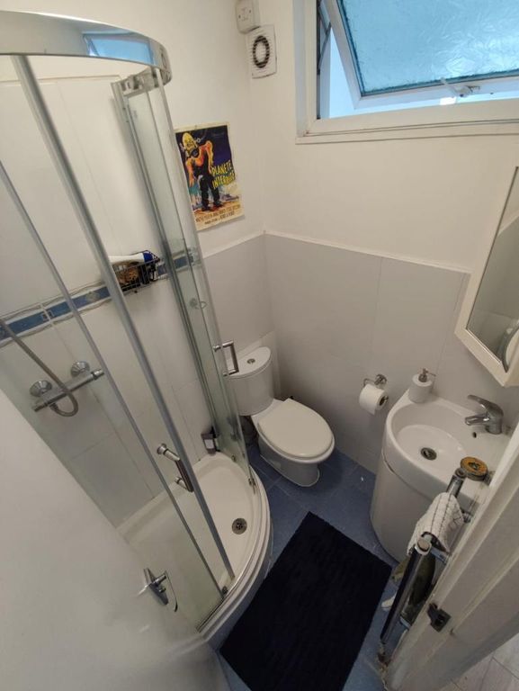 Property photo 3 of 6 Photo 3