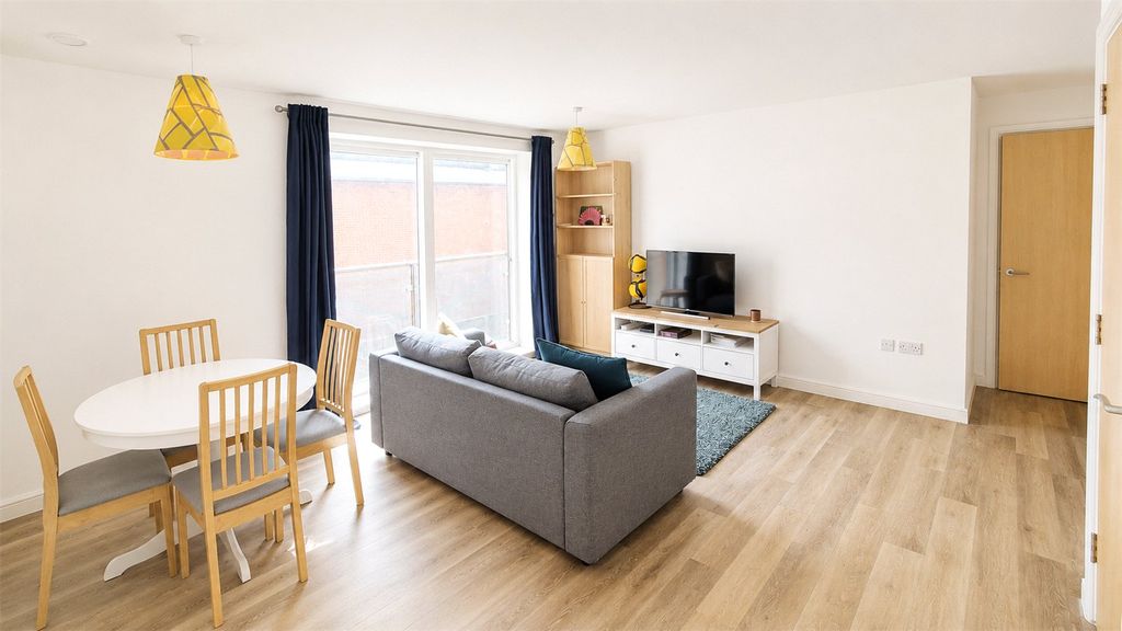 Property photo 1 of 7 Picture No. 05