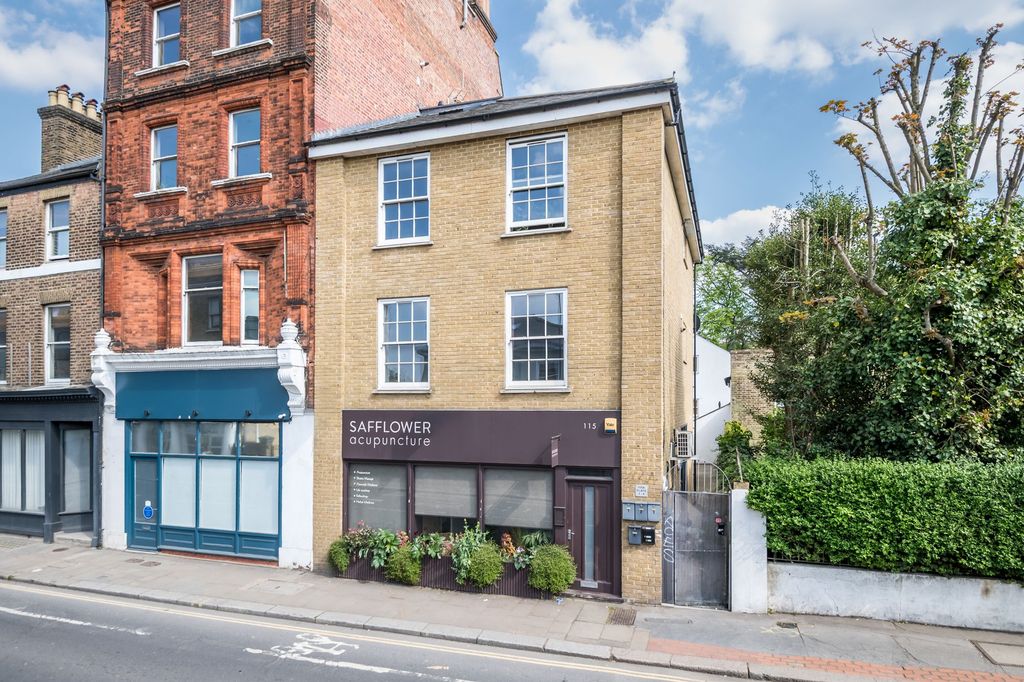 Property photo 1 of 13