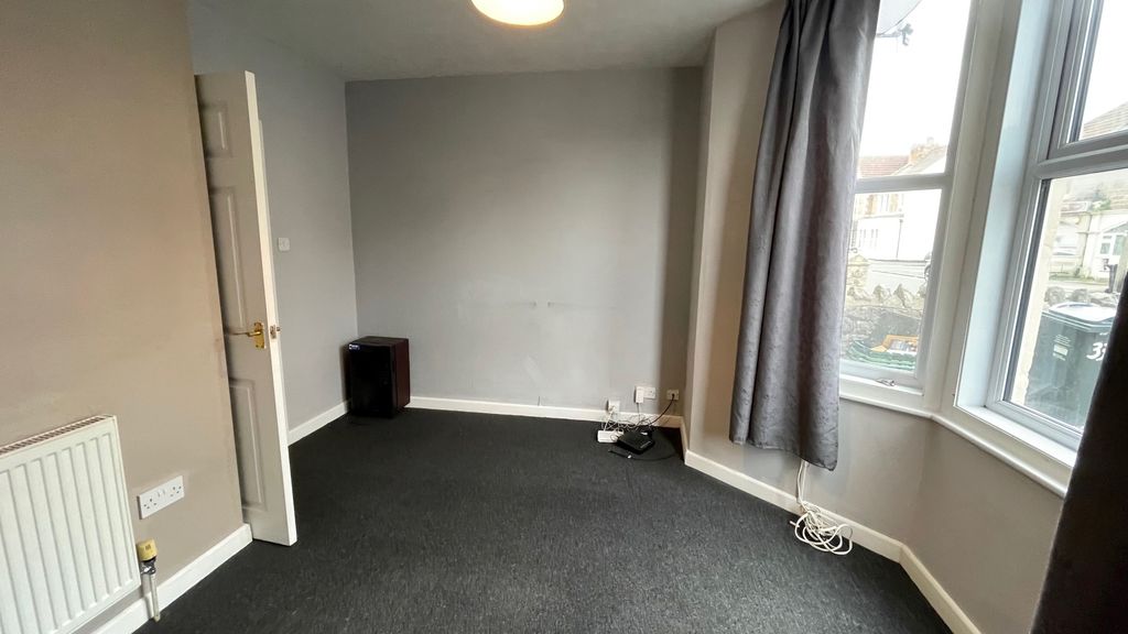 Property photo 3 of 9 Lounge View 2