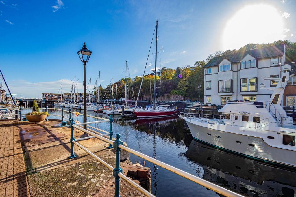 Property photo 3 of 16 Plas St Andresse 20-3.Jpg