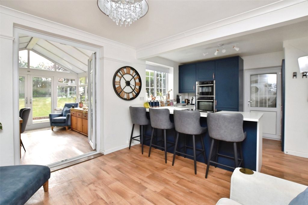 Property photo 2 of 19 Kitchen/Dining