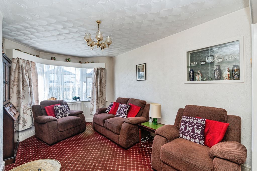 Property photo 2 of 21 Pbox-Img.Jpg