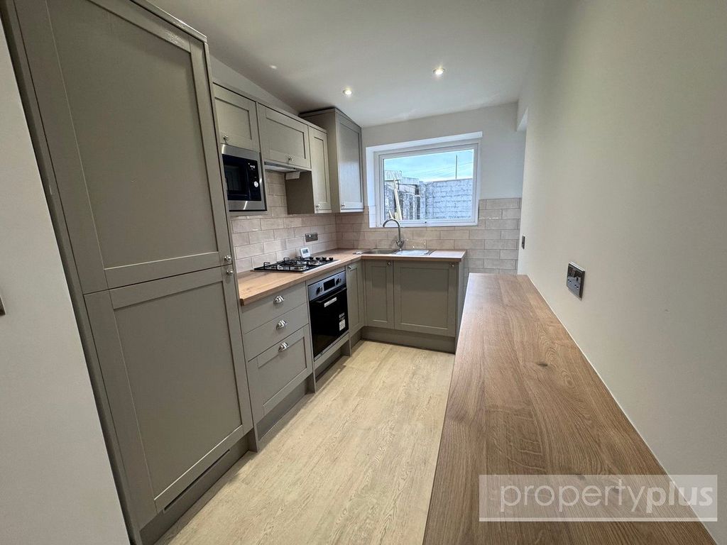 Property photo 3 of 16 Picture No. 07