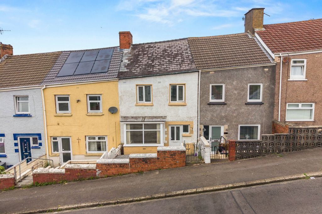 Property photo 1 of 23
