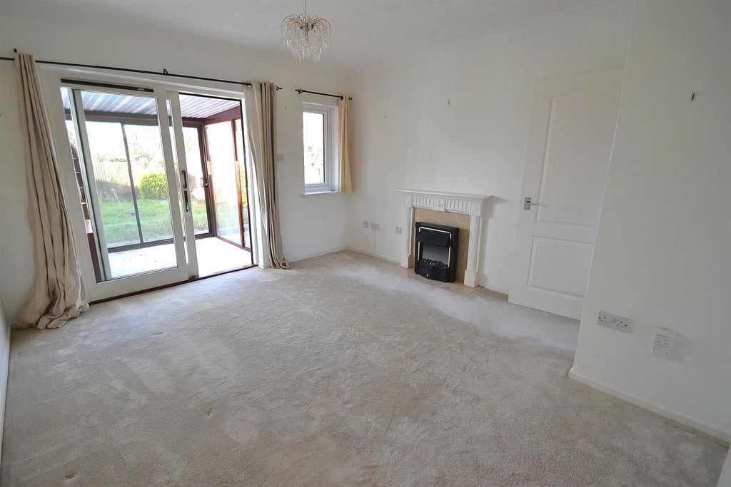 Property photo 2 of 10 65Thecedarssr.Jpg