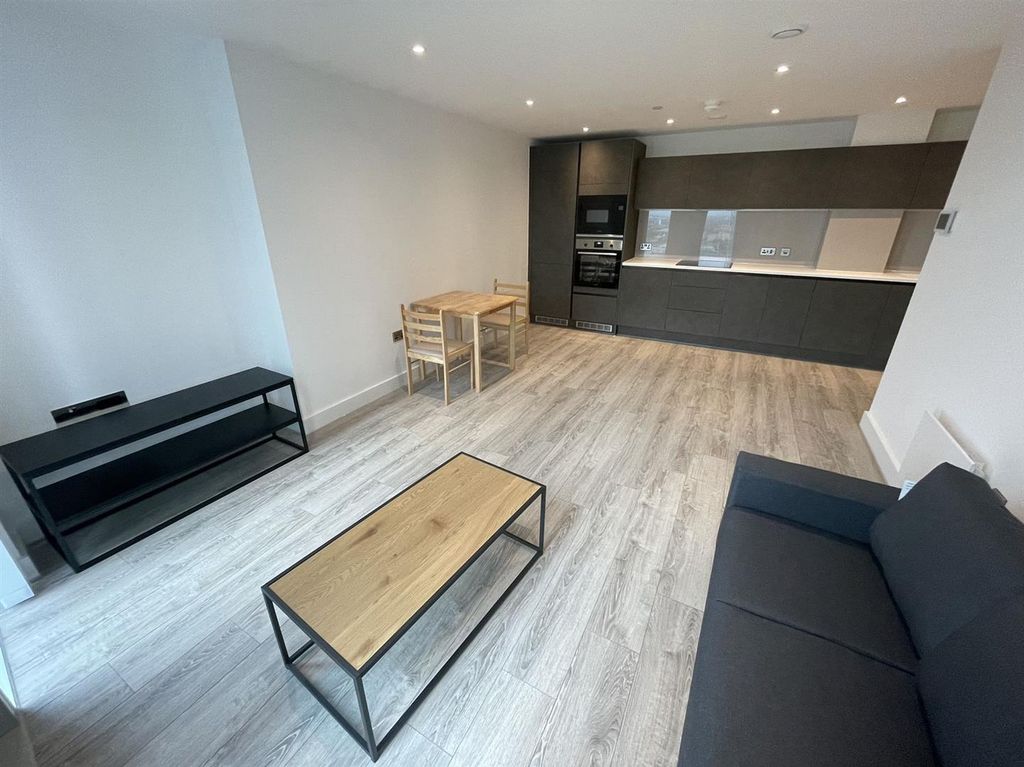 Property photo 1 of 12 68B9E4F0B5B6848Bb92c1c28B79E8Efe.Jpg