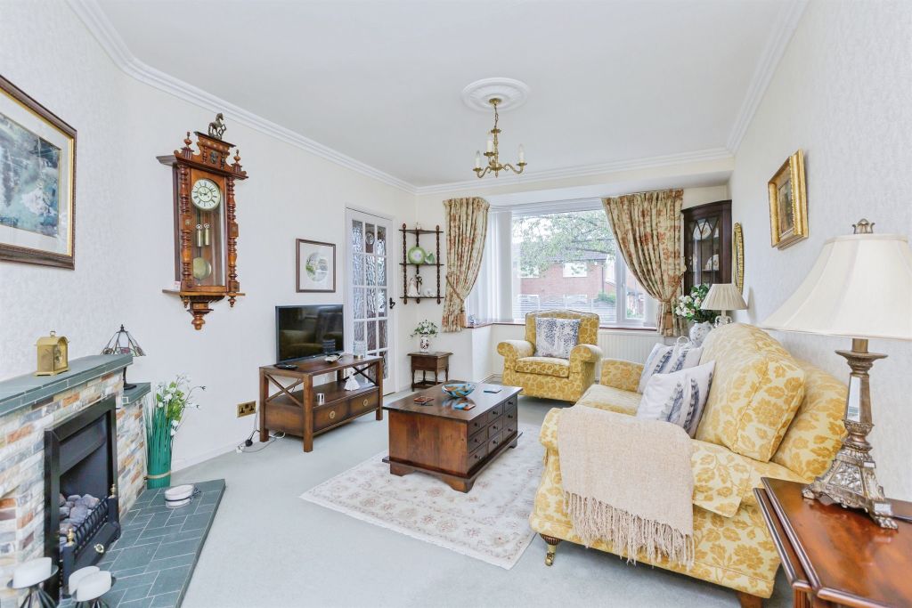 Property photo 3 of 17