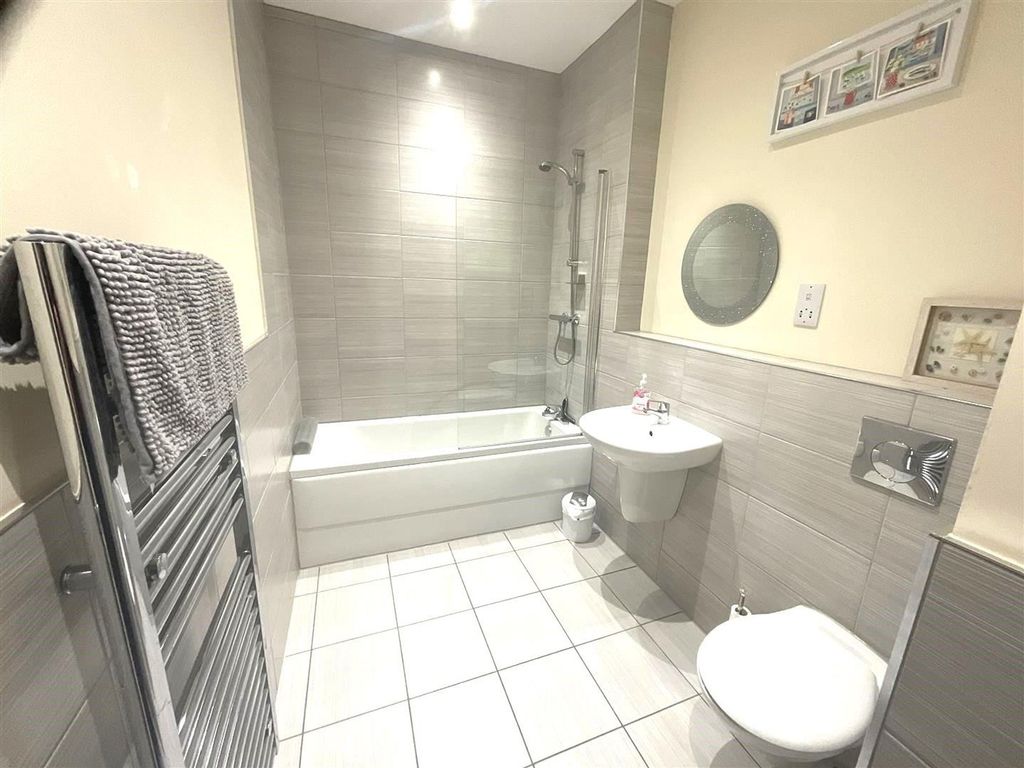 Property photo 3 of 10 9.Jpg