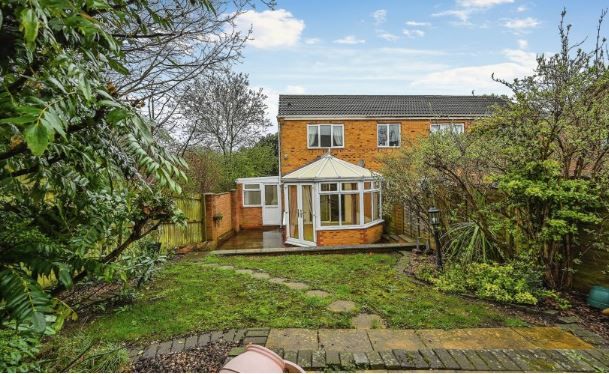 Property photo 1 of 3