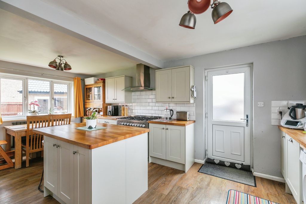Property photo 2 of 20 Open Plan Kitchen Dining Living