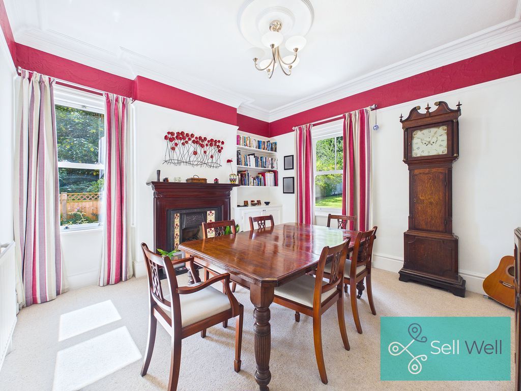 Property photo 3 of 38 Dining Room