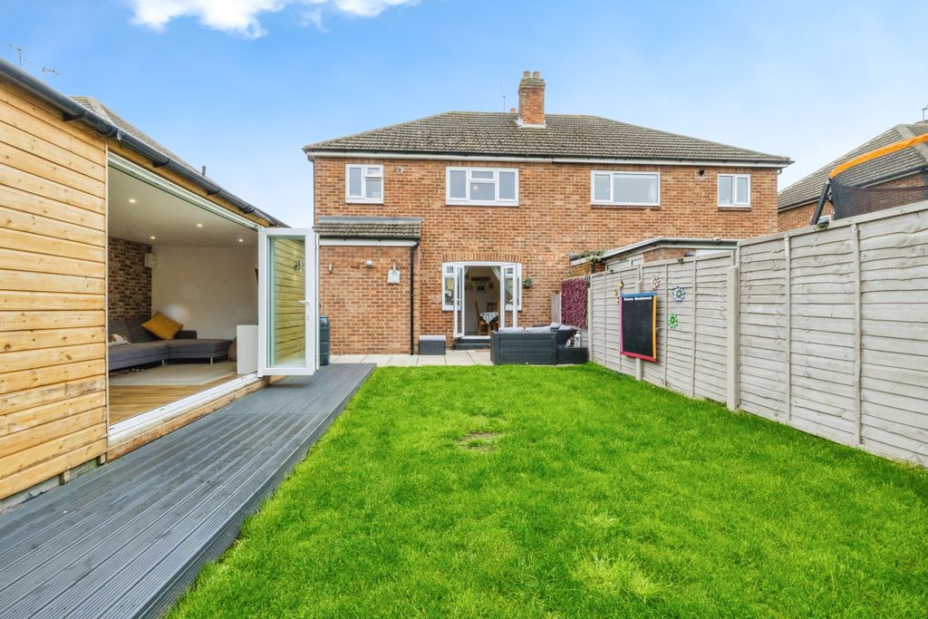 Property photo 2 of 20 2025-10-14-27Butteryclose029