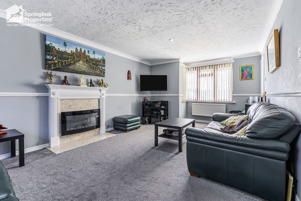 Property photo 3 of 28 2