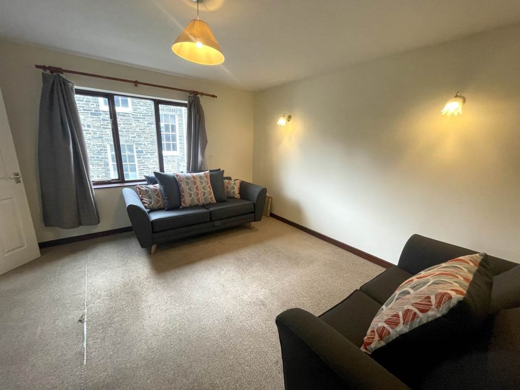 Property photo 3 of 8 Img_6093