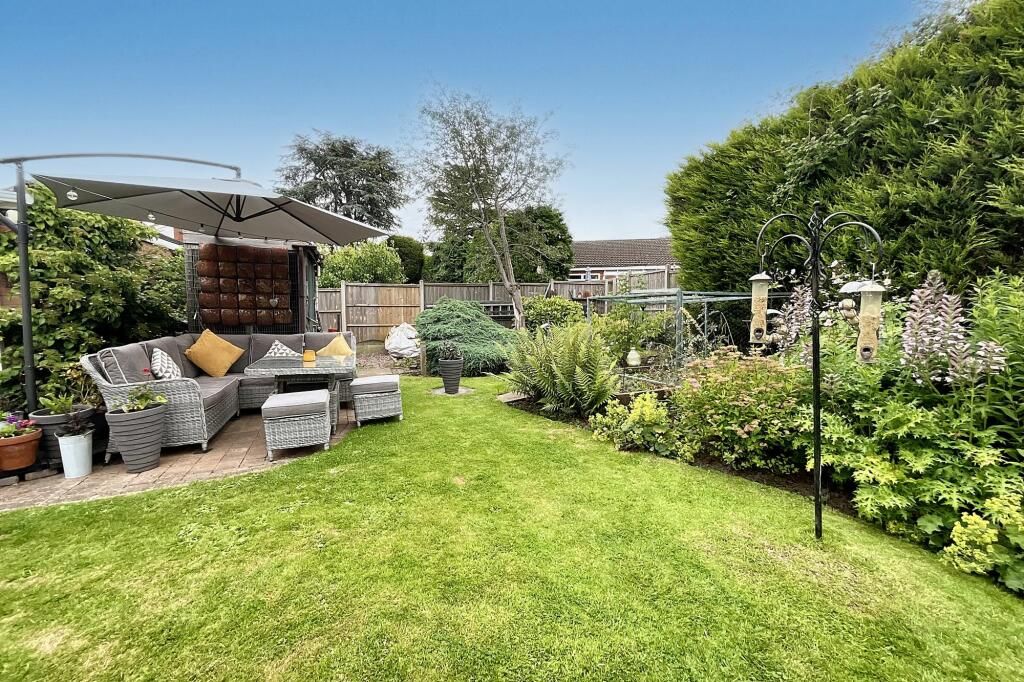 Property photo 2 of 26