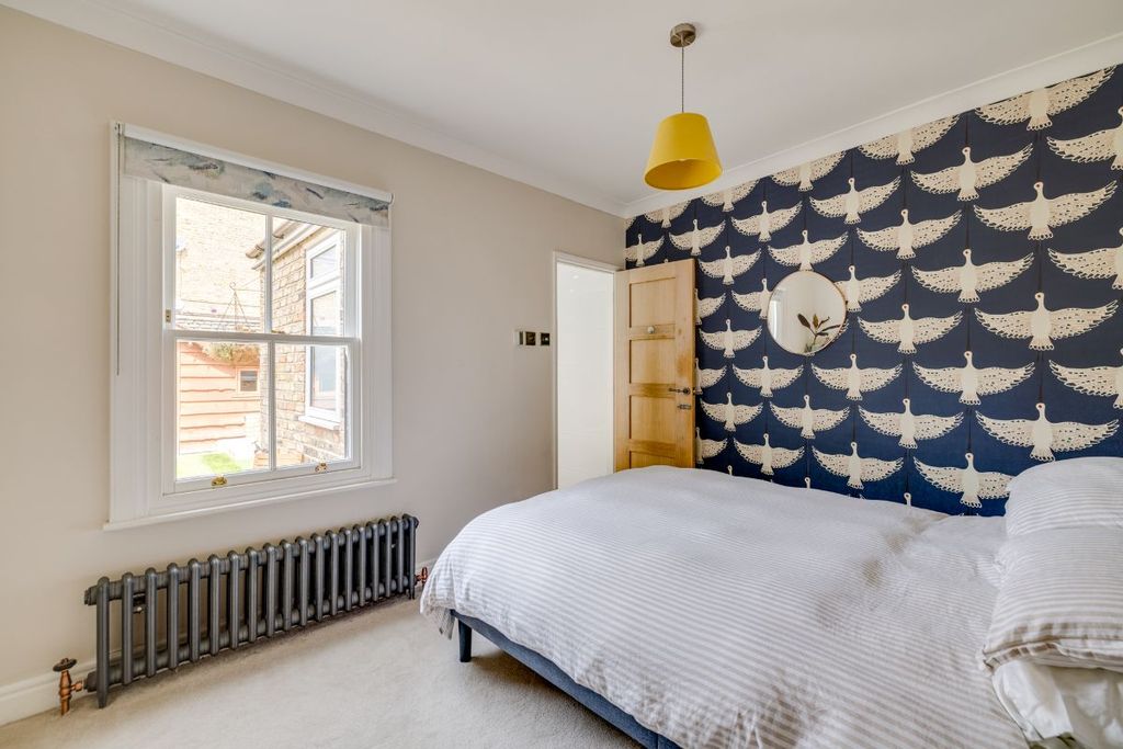 Property photo 3 of 24