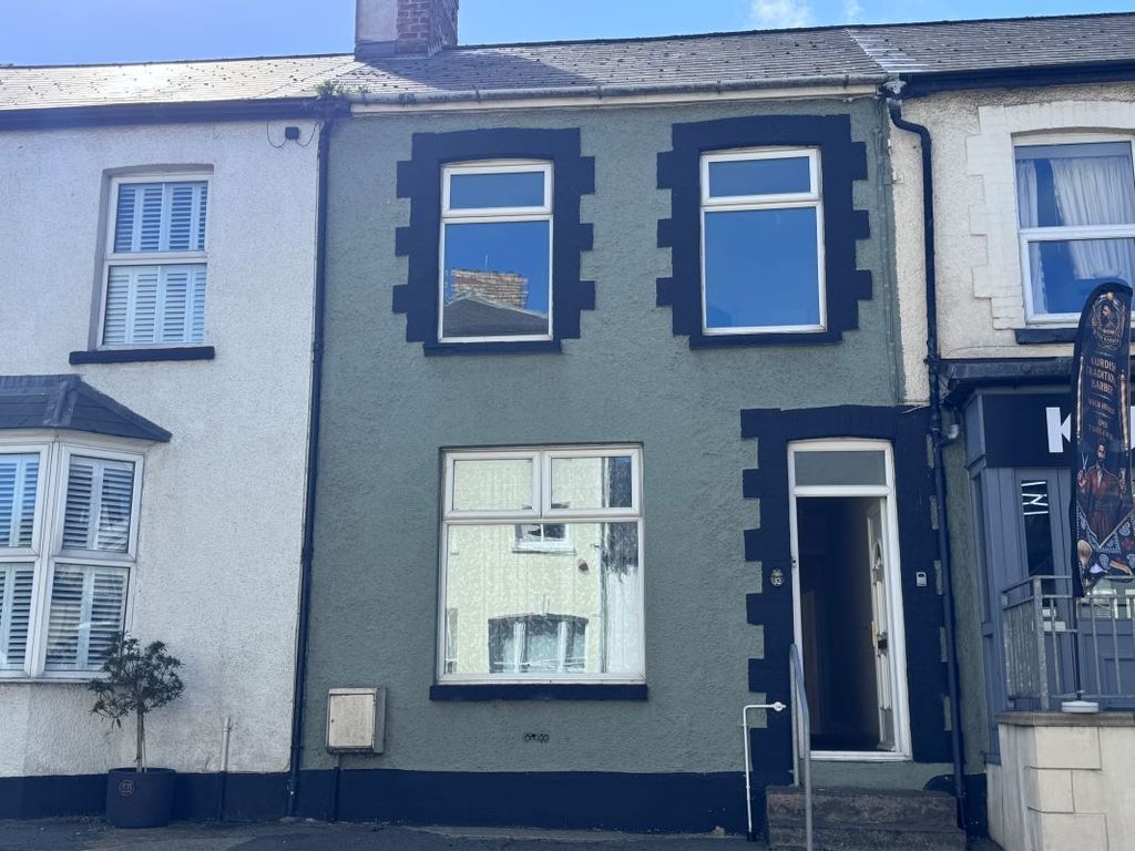 Property photo 3 of 19