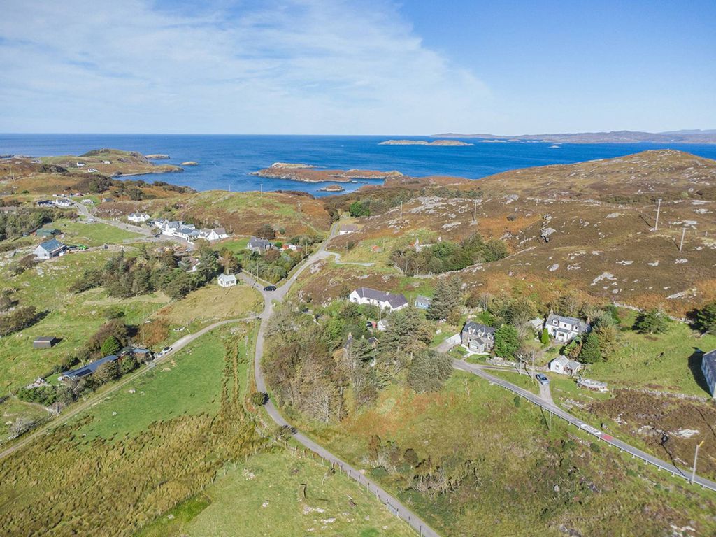 Property photo 3 of 26