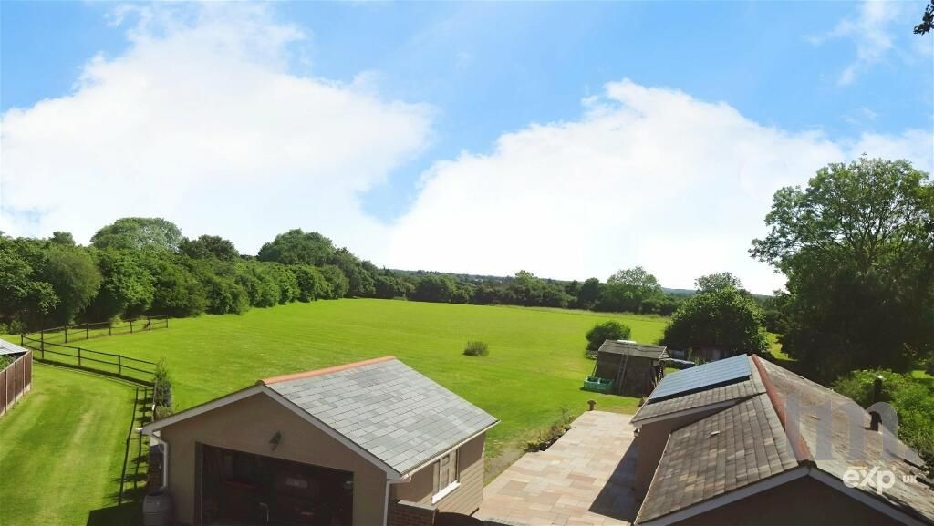 Property photo 3 of 26