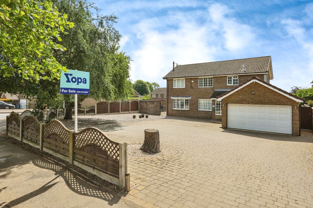 Property photo 1 of 17 Final-33